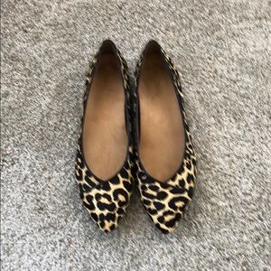 Vionic leopard flats